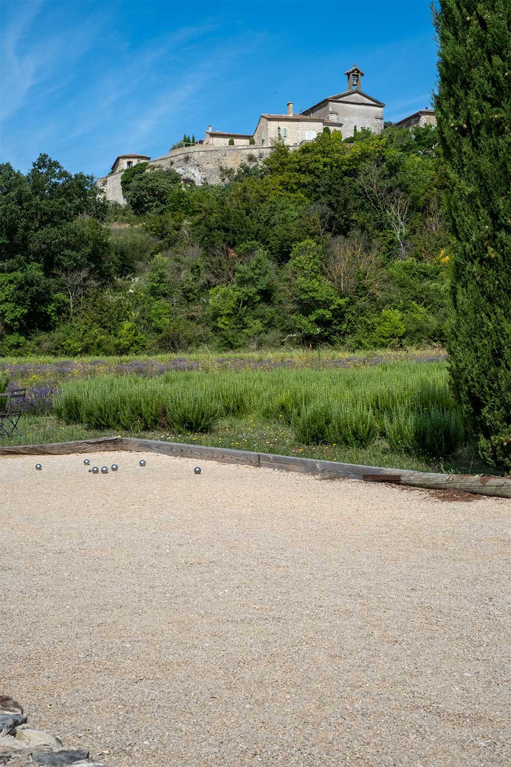 Maison de famille avec pétanque en location à Lussan, Uzes, Avignon